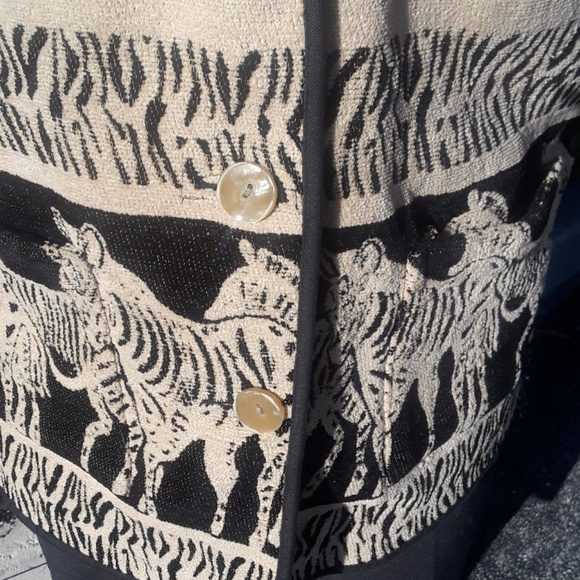 PAPAYA MOON ZIBRA PRINT JACKET - Picture 4 of 8